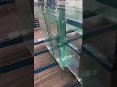 Ultra Clear Toughened Glass với 45° Beveled Edge.