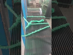 Khách hàng rõ ràng cứng cửa kính tắm