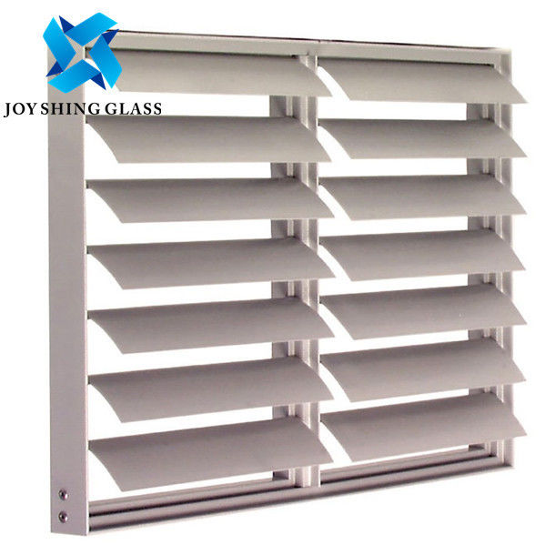 Tấm kính nhiều lớp Louver Độ dày tùy chỉnh Kích thước Màu sắc Hình dạng