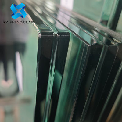 Tùy chỉnh 20,76mm Clear PVB Film Laminated Glass With Safety Corner
